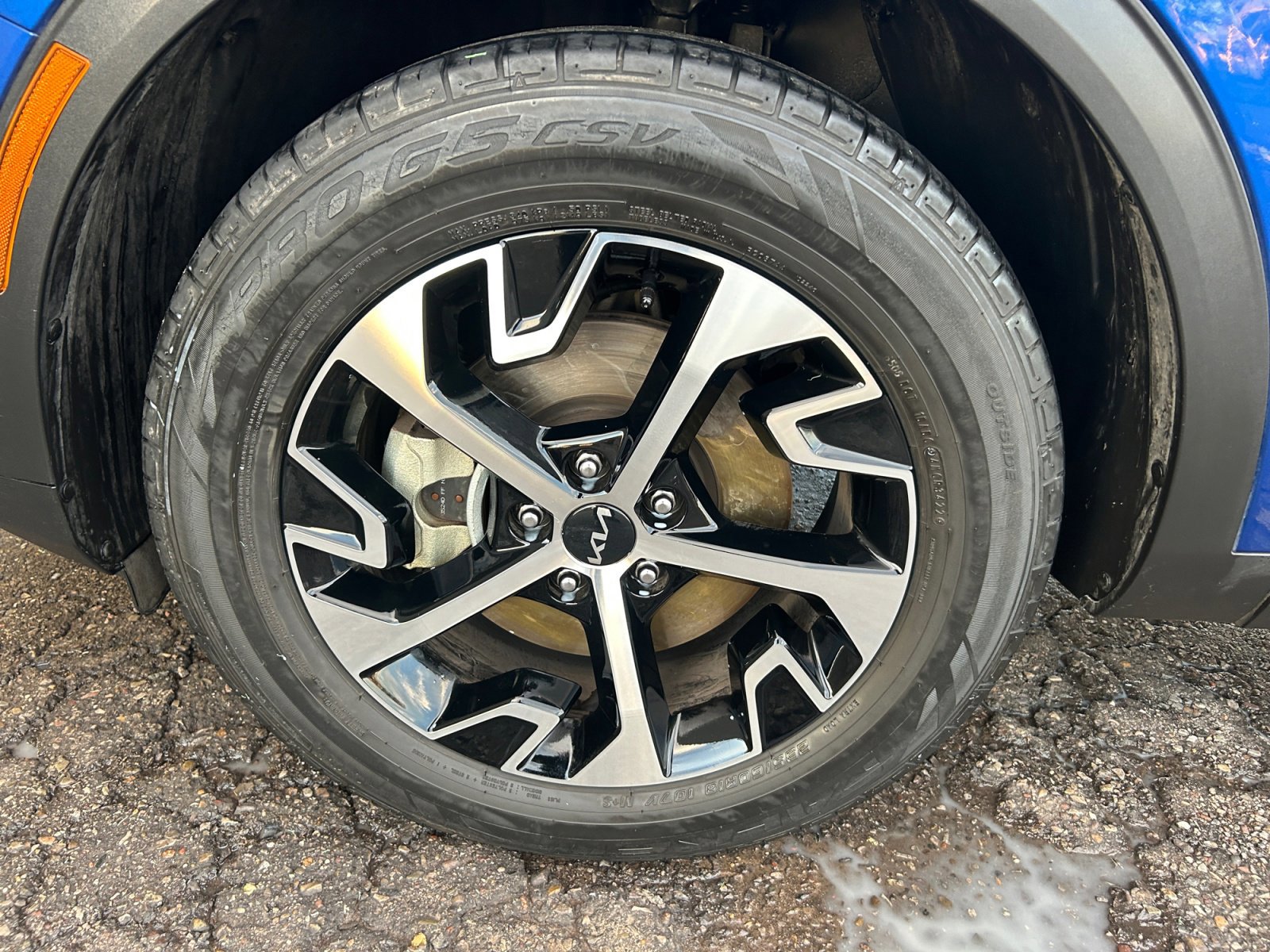 Used 2023 Kia Sportage EX image 12