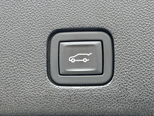 Certified 2024 Cadillac XT6 Sport AWD/4WD image 9