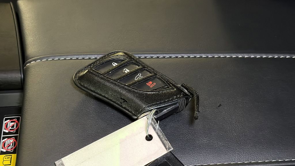 Used 2024 Lexus LX 600 4WD w/ Appearance Package image 35