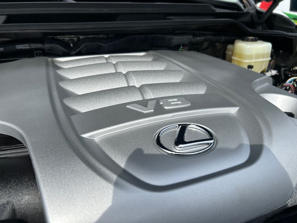 Used 2021 Lexus LX 570 4WD w/ Luxury Package image 30