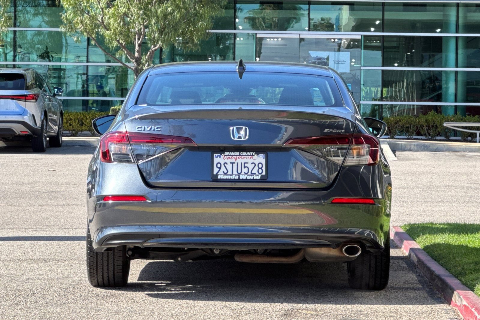 Certified 2025 Honda Civic Sport image 5