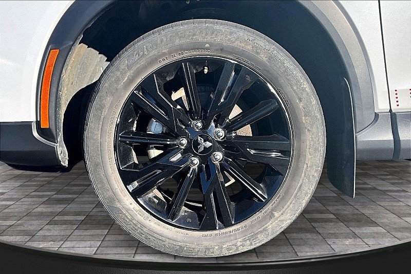 Used 2023 Mitsubishi Eclipse Cross Ralliart image 9