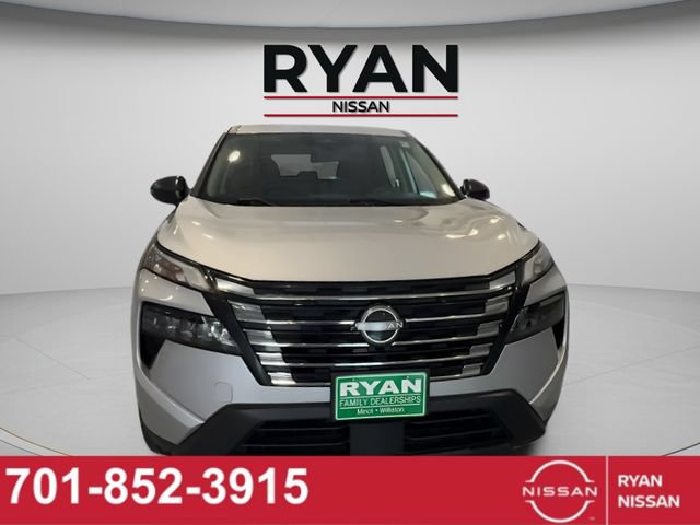 Certified 2024 Nissan Rogue S AWD/4WD image 3