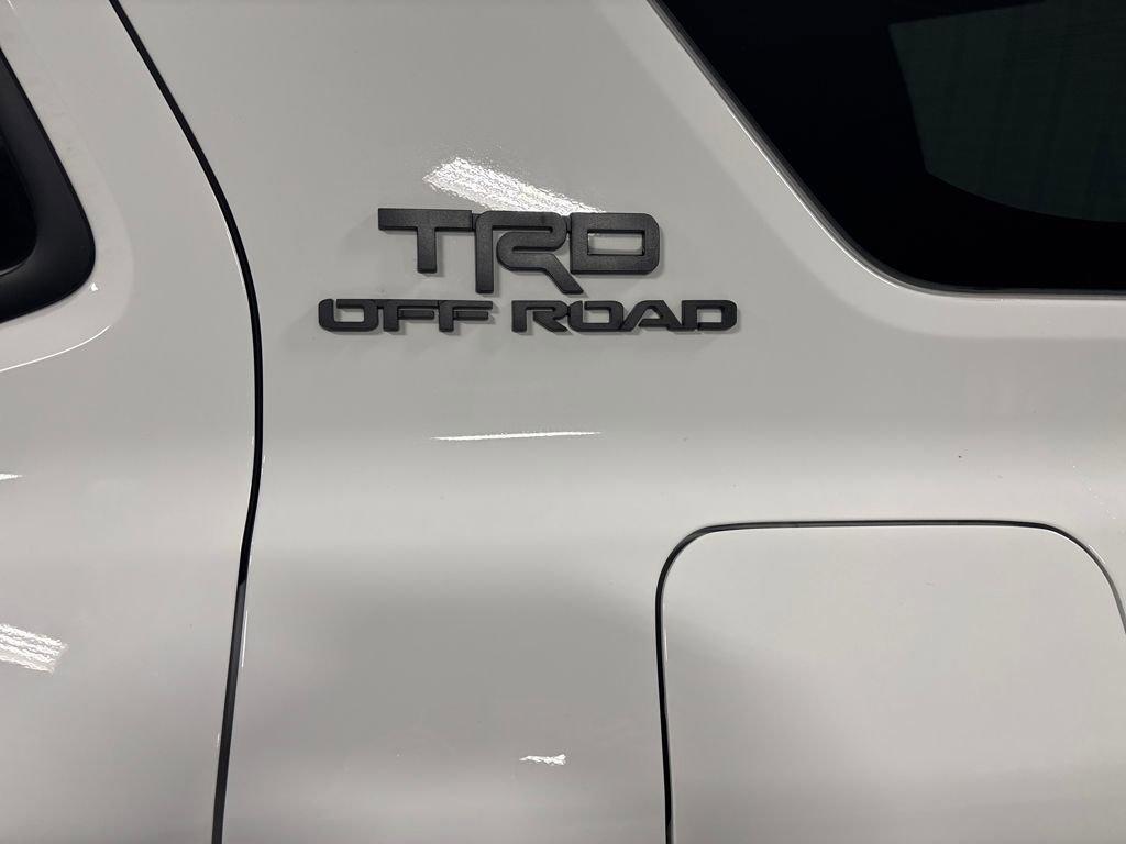 Used 2025 Toyota 4Runner Limited image 41