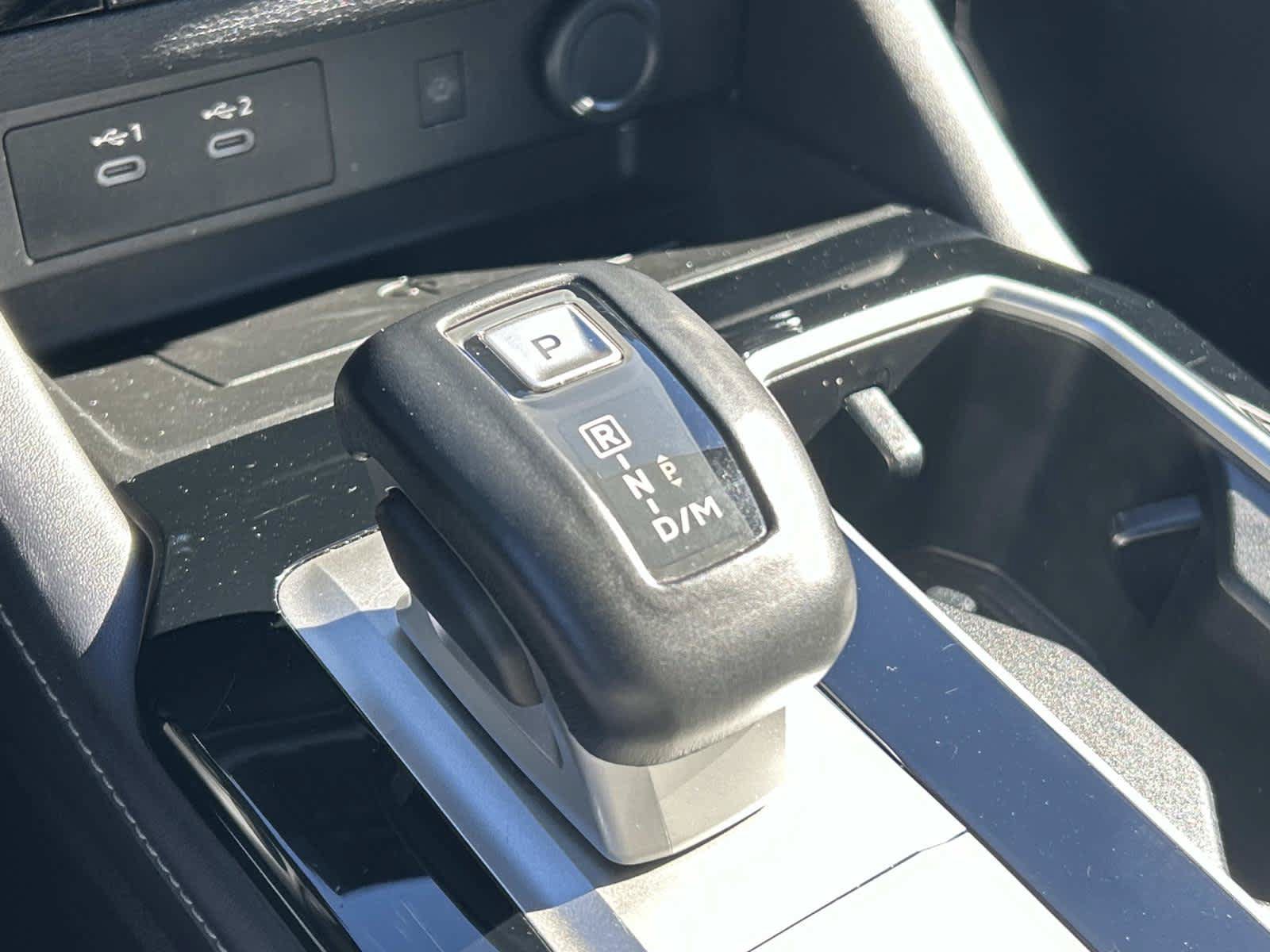 Used 2025 Mitsubishi Outlander SE AWD/4WD image 34