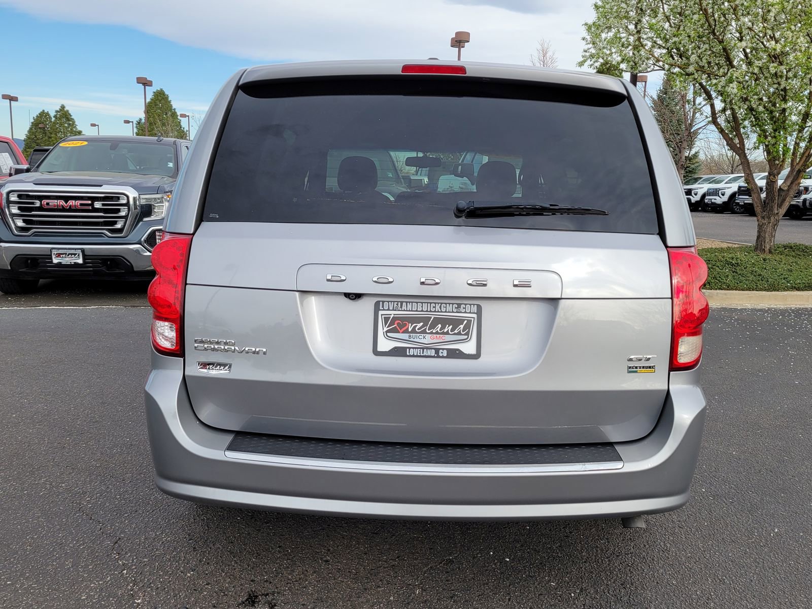 Used 2017 Dodge Grand Caravan GT image 11