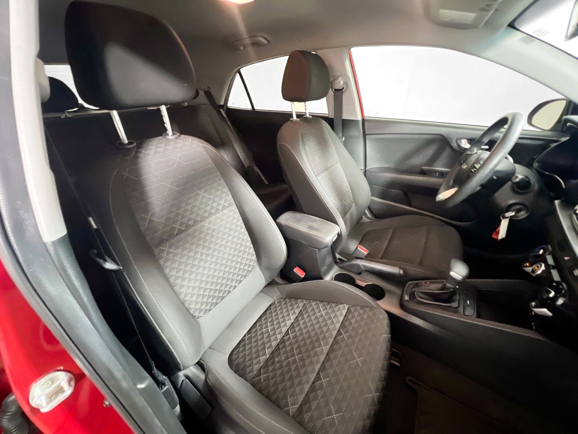 Used 2022 Kia Rio S image 30