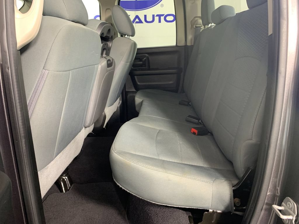 Used 2019 RAM 1500 Tradesman w/ Chrome Plus Package RWD image 30