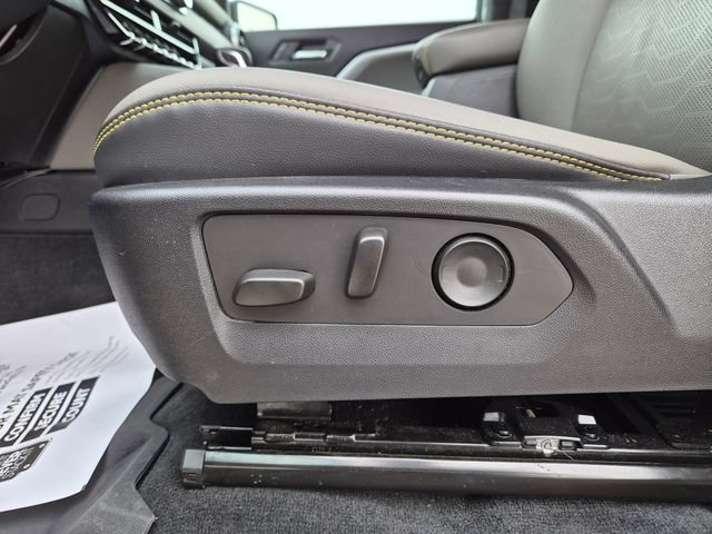 Used 2023 Chevrolet Colorado ZR2 w/ ZR2 Convenience Package III AWD/4WD image 17