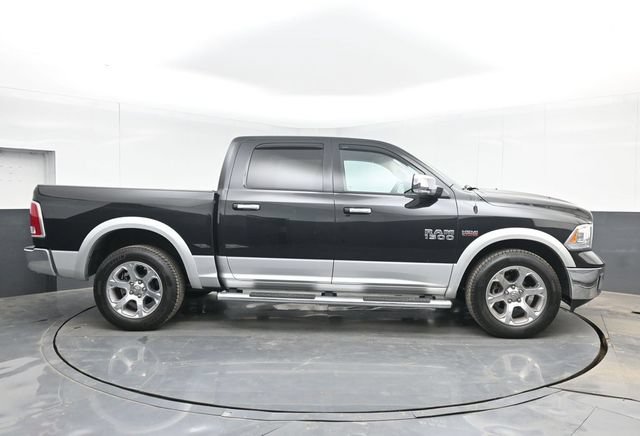 Used 2016 RAM 1500 Laramie w/ Convenience Group AWD/4WD image 11