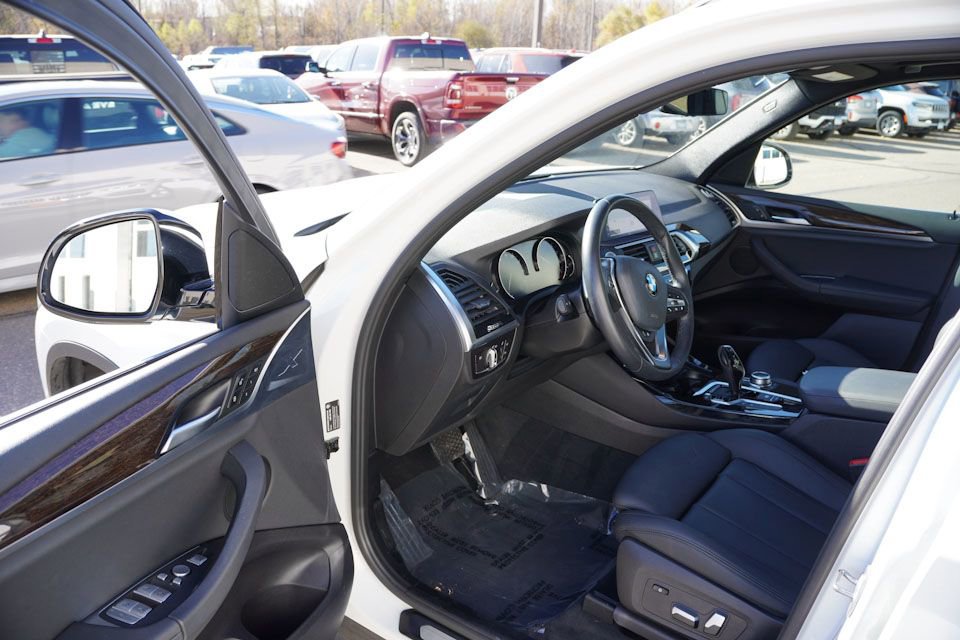 Used 2020 BMW X3 xDrive30i w/ Driving Assistance Package image 14