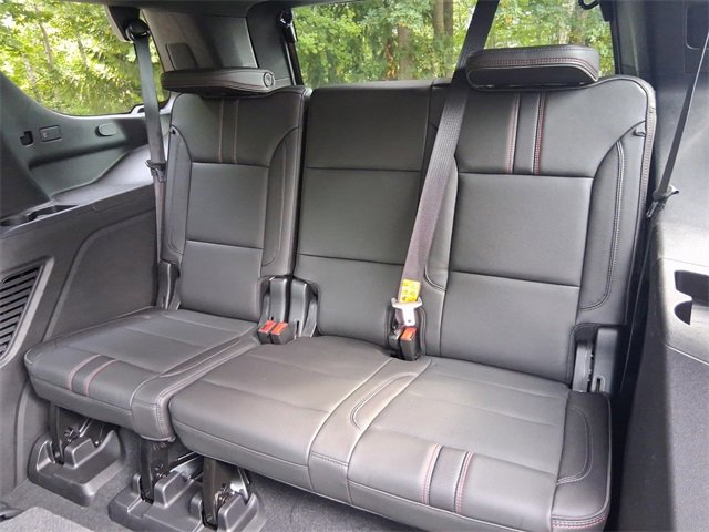 Used 2021 Chevrolet Tahoe RST w/ Luxury Package image 13