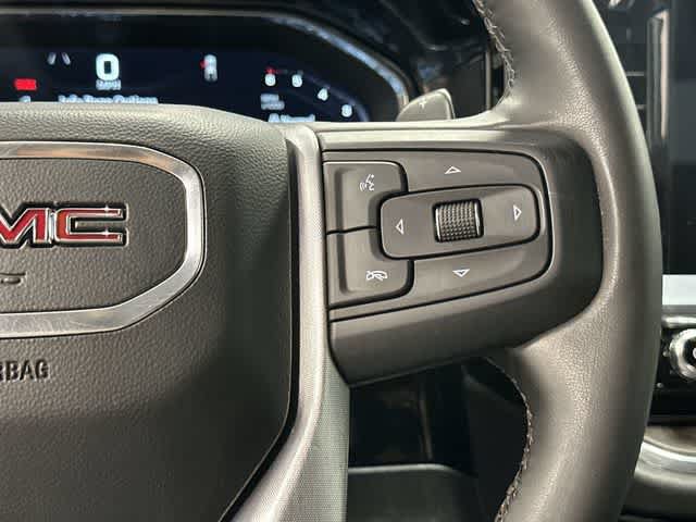 Used 2023 GMC Sierra 1500 SLT AWD/4WD image 18