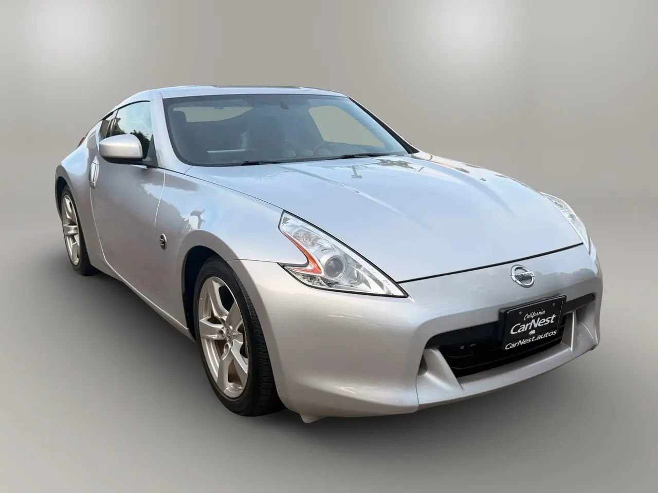 Used 2012 Nissan 370Z Coupe RWD image 3