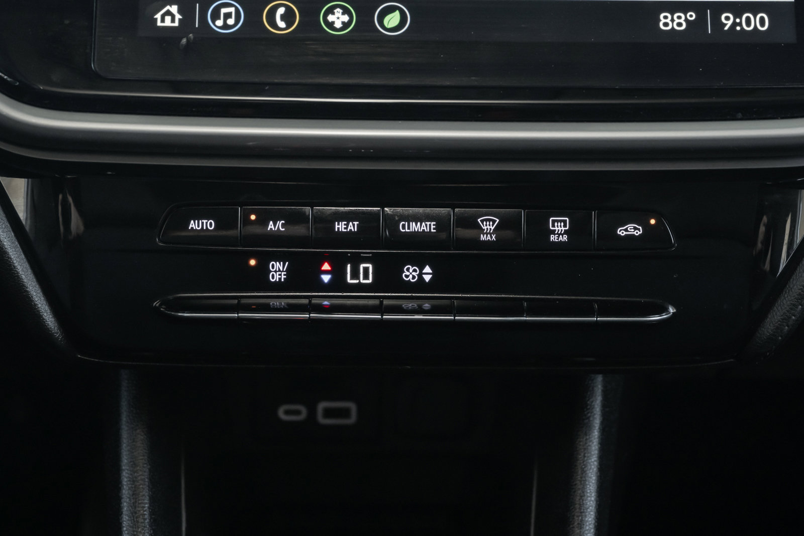 Used 2022 Chevrolet Bolt LT image 26