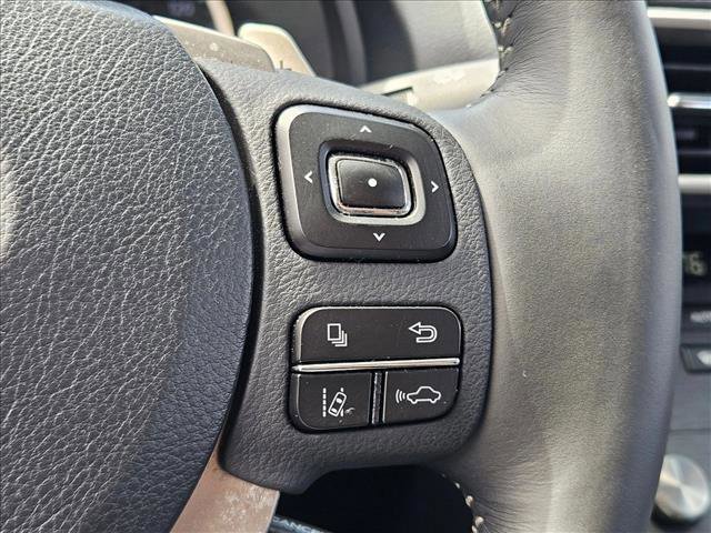 Used 2019 Lexus IS 300 w/ Premium Package RWD image 13