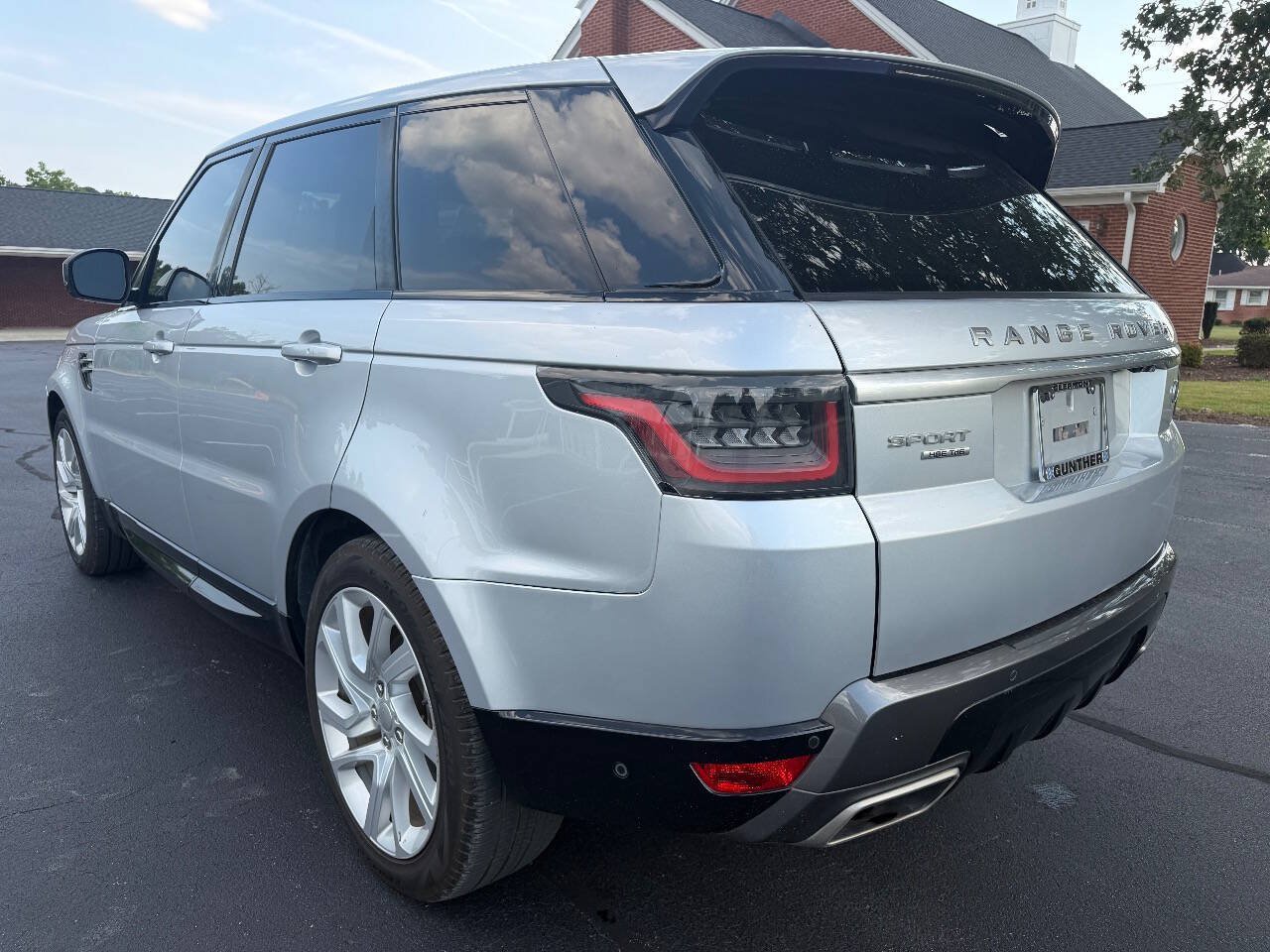 Used 2019 Land Rover Range Rover Sport HSE AWD/4WD image 5