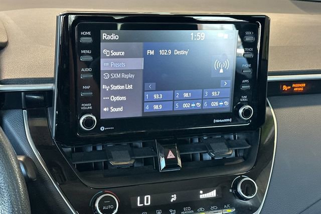 Used 2022 Toyota Corolla LE FWD image 19