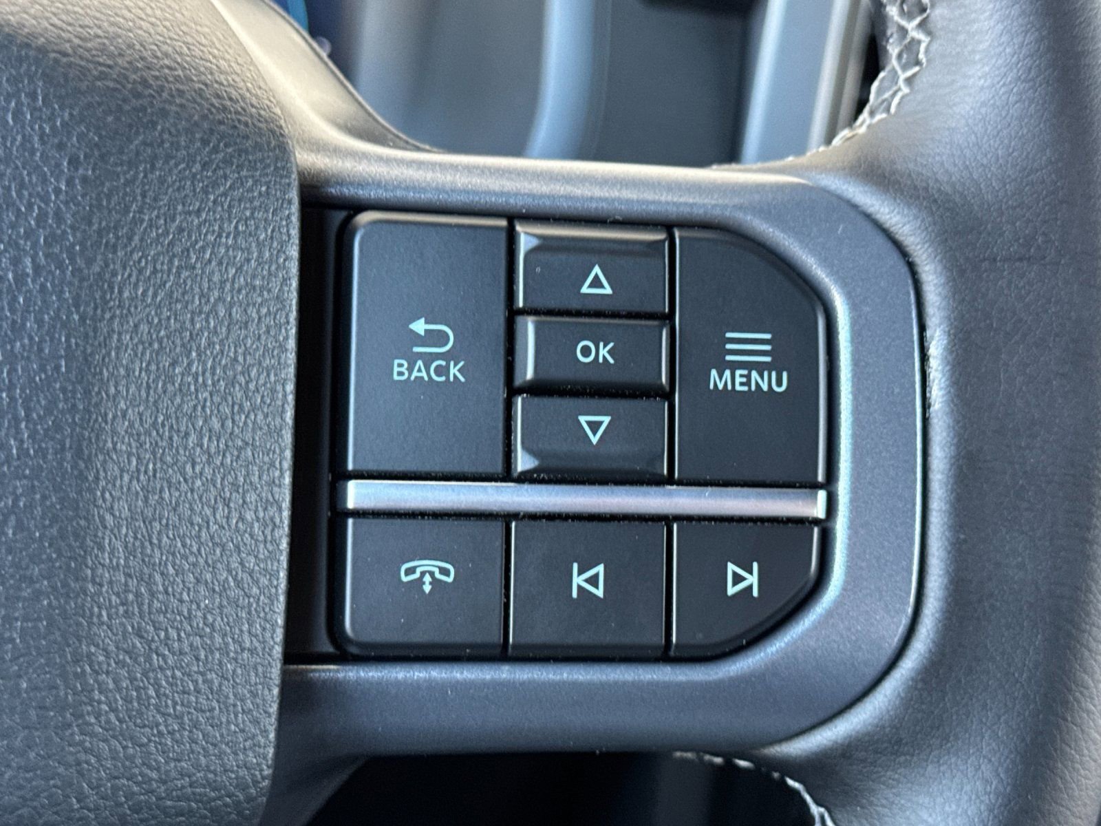 New 2025 Ford F150 XLT w/ Equipment Group 302A MID image 27