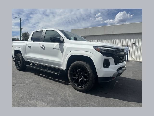 Used 2024 Chevrolet Colorado Z71 w/ LPO, Dark Essentials Package