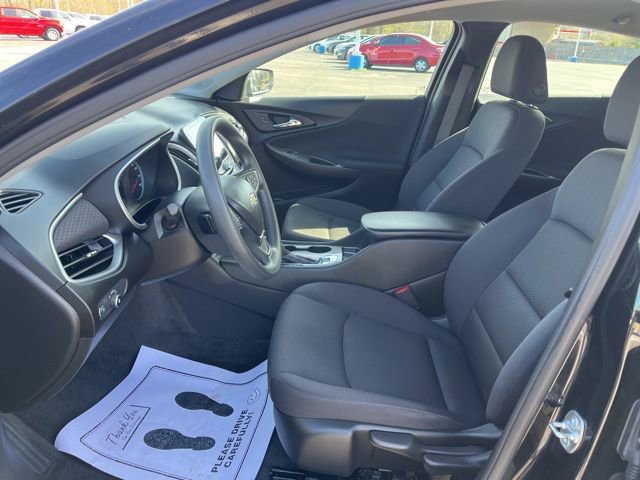 Used 2024 Chevrolet Malibu LS image 17