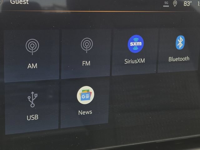 New 2026 Chevrolet Equinox LT w/ Midnight Edition AWD/4WD image 5
