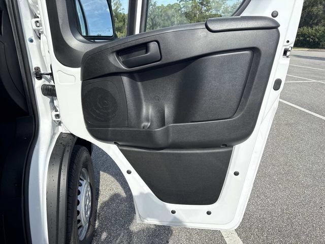 New 2025 RAM ProMaster 1500 w/ Convenience Group FWD image 9