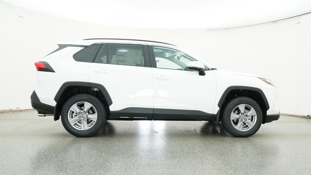 New 2025 Toyota RAV4 XLE image 26
