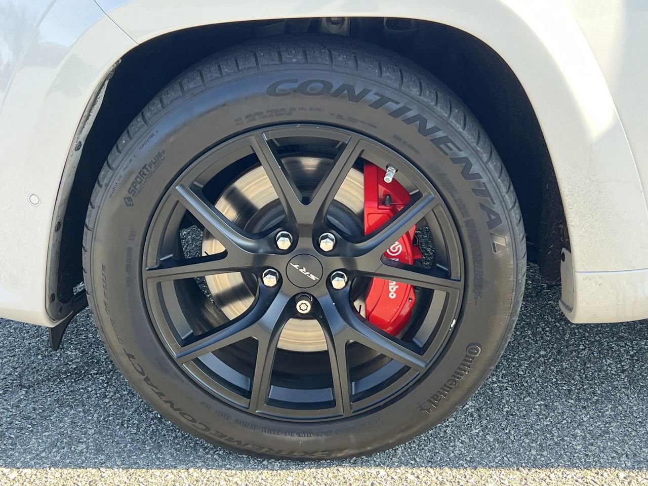 Used 2020 Jeep Grand Cherokee SRT image 39