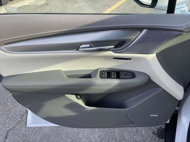 Used 2023 Cadillac XT5 Premium Luxury w/ LPO, Floor Liner Package image 16