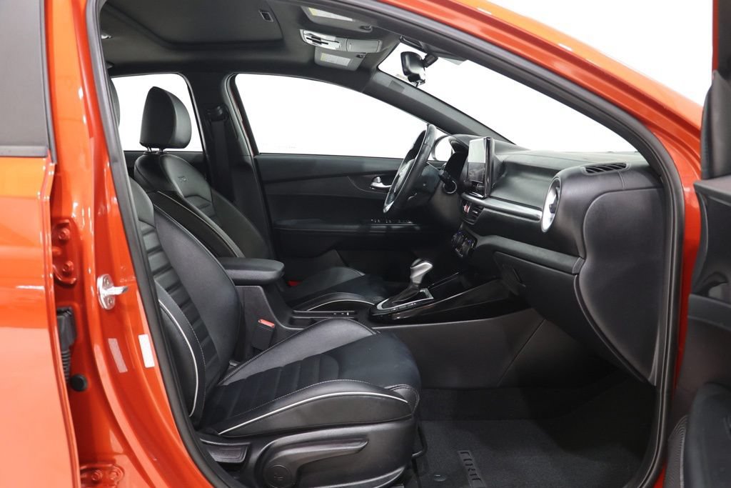 Used 2022 Kia Forte GT-Line w/ GT-Line Premium Package FWD image 34