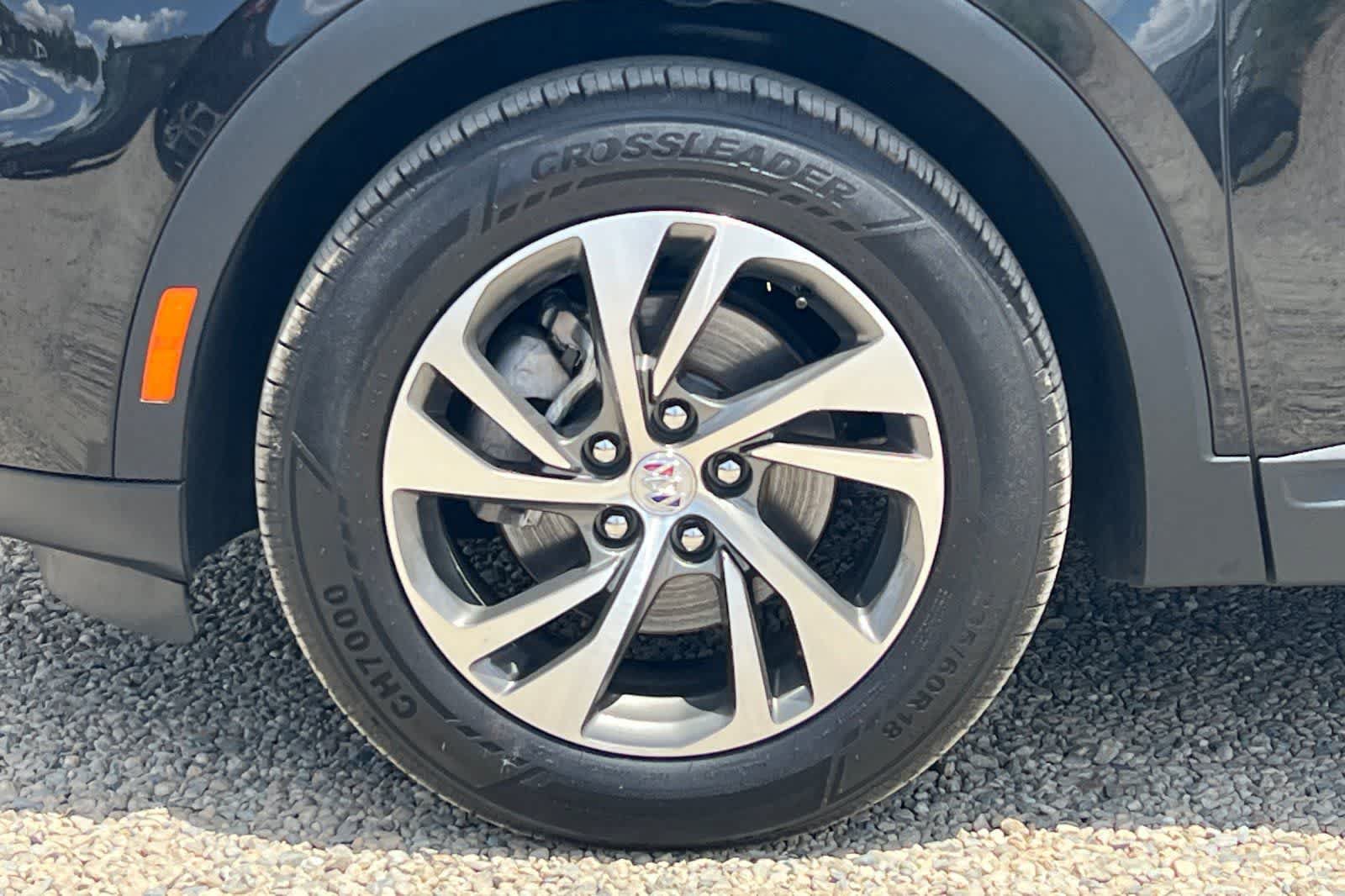Used 2023 Buick Envision Essence FWD image 36