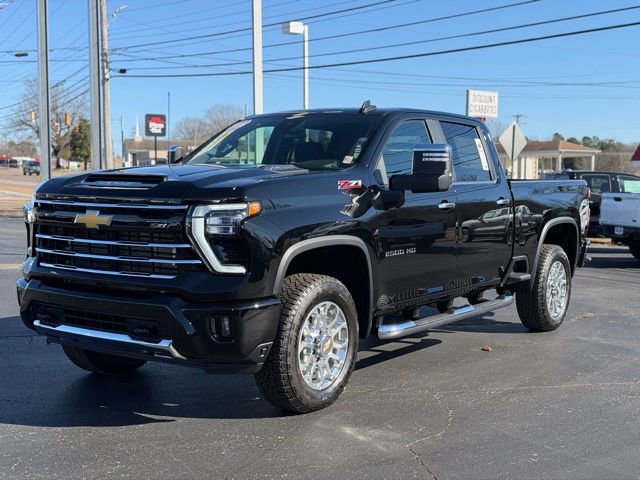 New 2025 Chevrolet Silverado 2500 LT w/ Z71 Chrome Sport Edition image 7