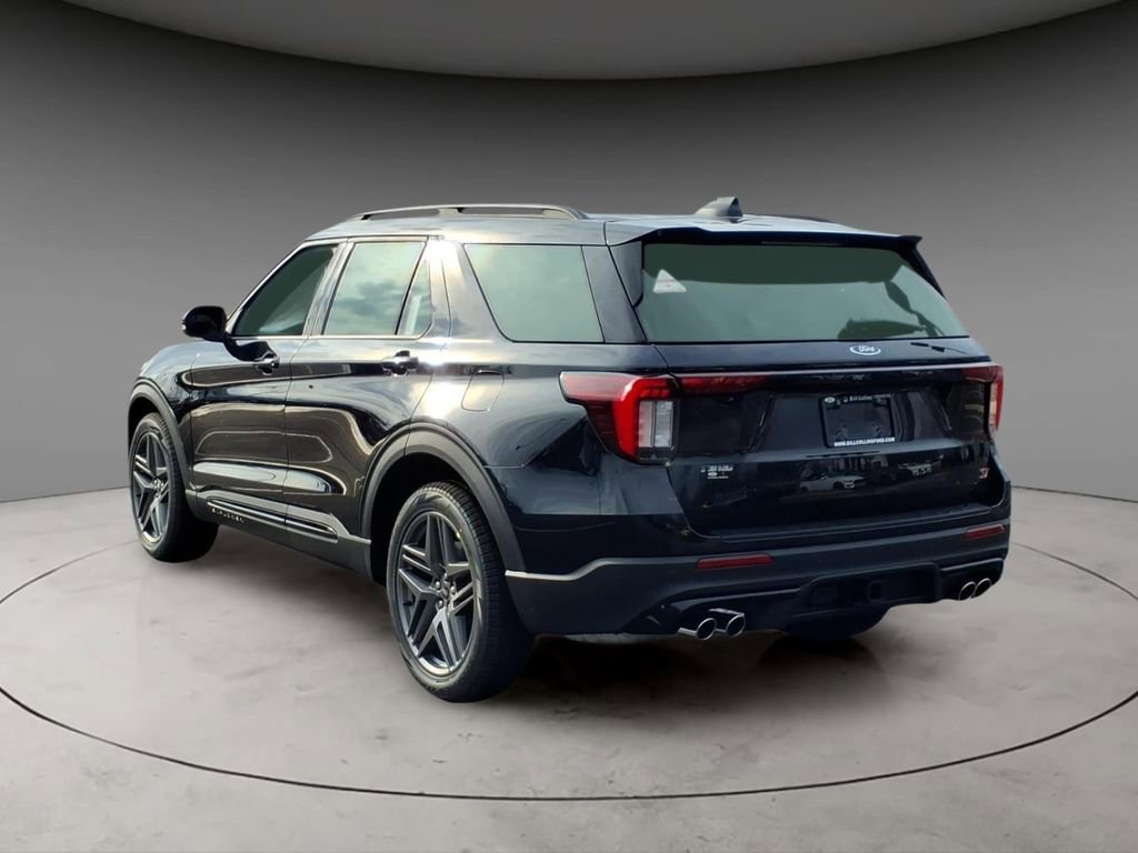 New 2026 Ford Explorer ST image 3