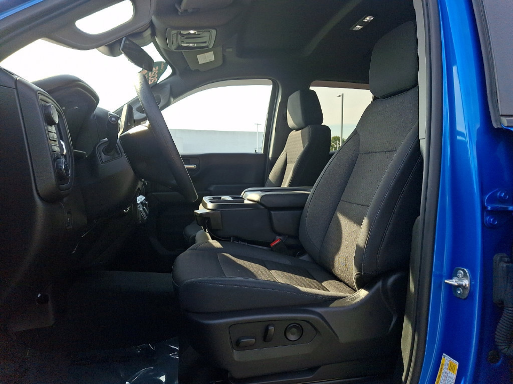 Certified 2025 Chevrolet Silverado 1500 Custom AWD/4WD image 14