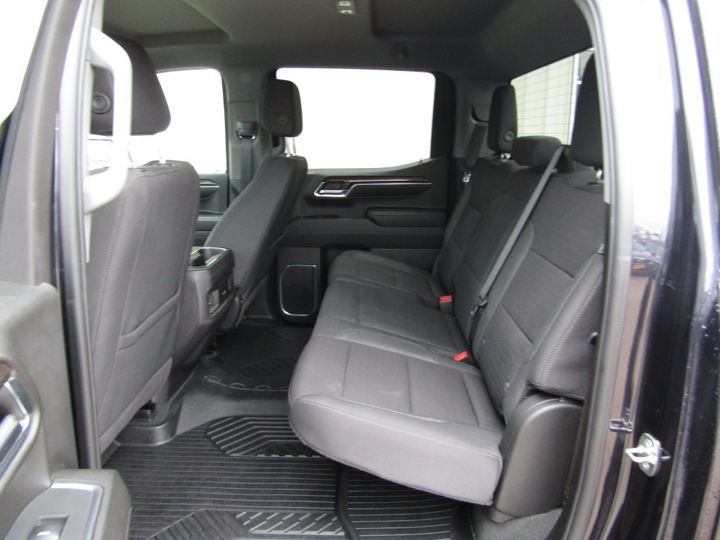 Used 2024 Chevrolet Silverado 1500 LT Trail Boss AWD/4WD image 31