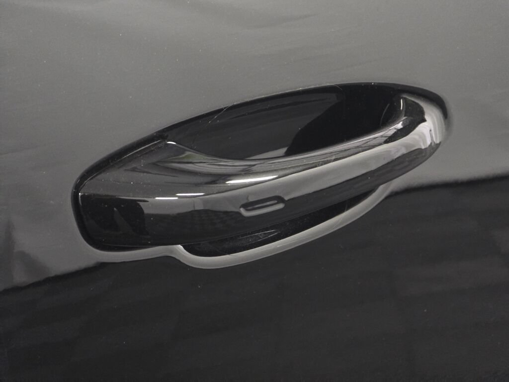 New 2026 Porsche Cayenne Turbo AWD/4WD image 32