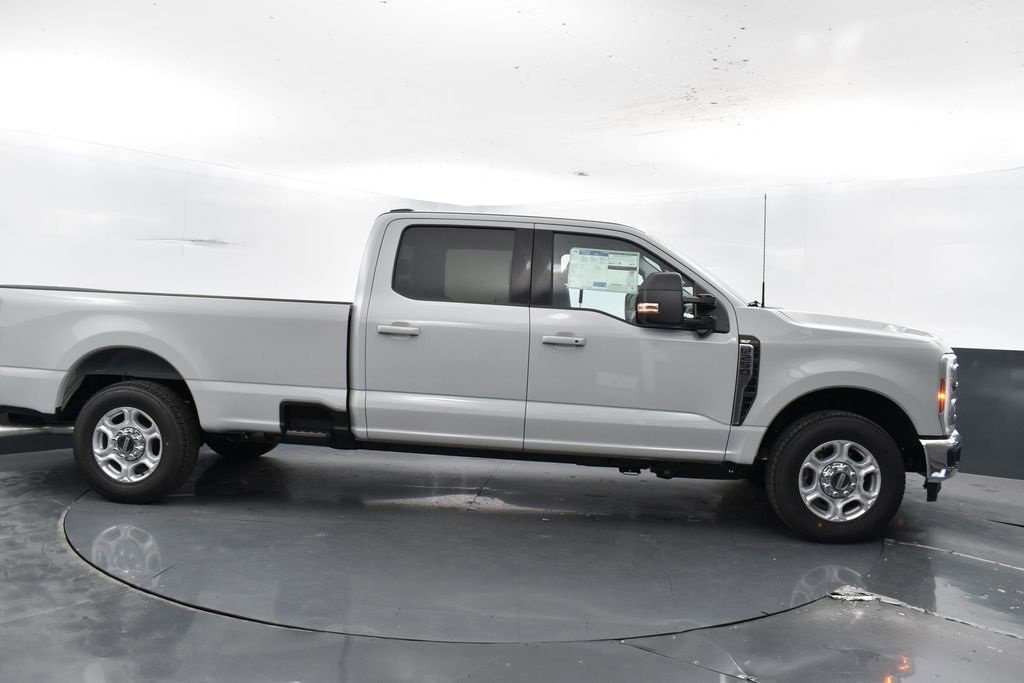 New 2026 Ford F250 XLT w/ XLT Premium Package image 5