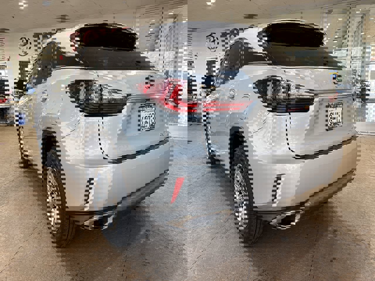 Used 2018 Lexus RX 350 FWD w/ Accessory Package image 8