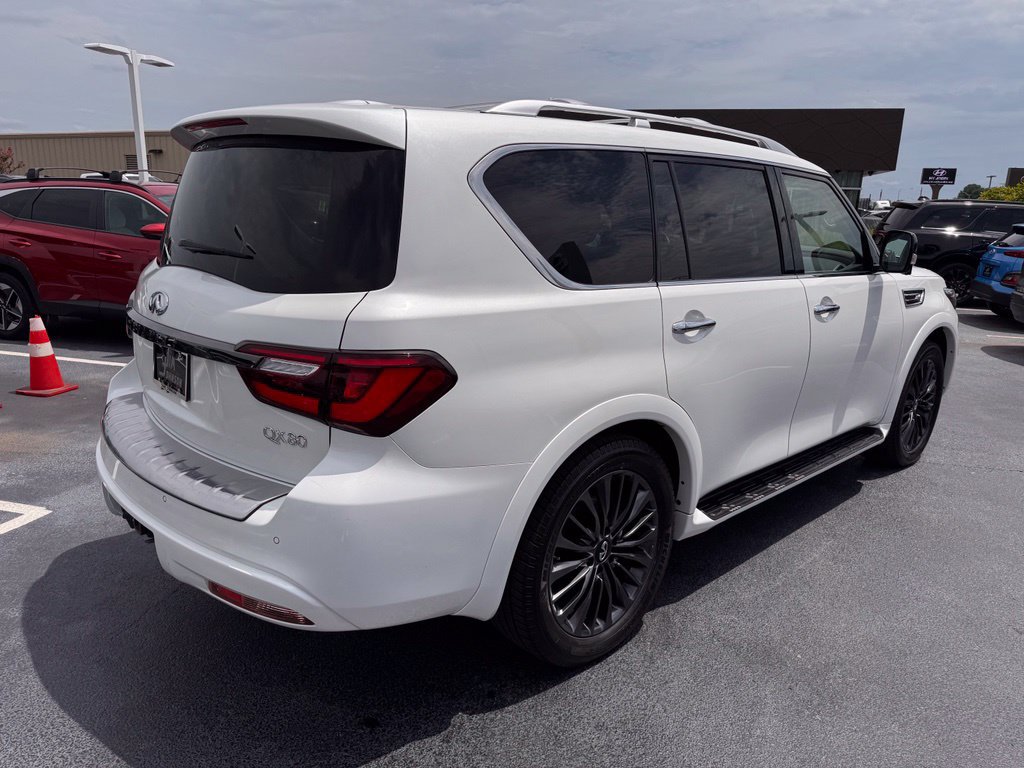 Used 2022 INFINITI QX80 Premium Select w/ All-Season Package AWD/4WD image 5