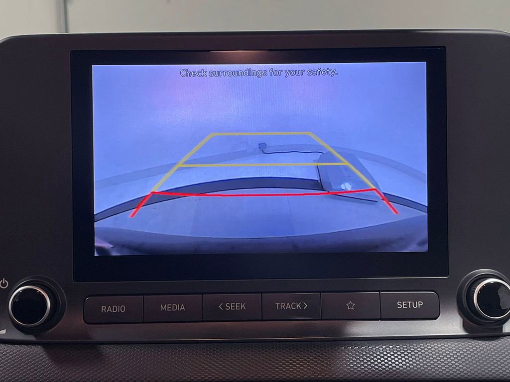 Used 2022 Hyundai Kona SE w/ Cargo Package AWD/4WD image 4