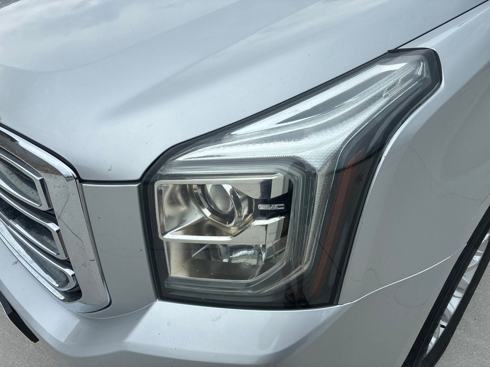 Used 2019 GMC Yukon XL SLT AWD/4WD image 12
