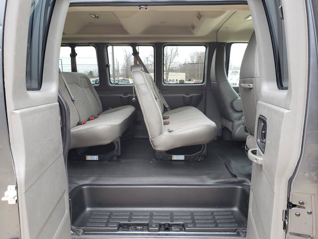 Used 2017 Chevrolet Express 3500 LT w/ LT Preferred Equipment Group image 12