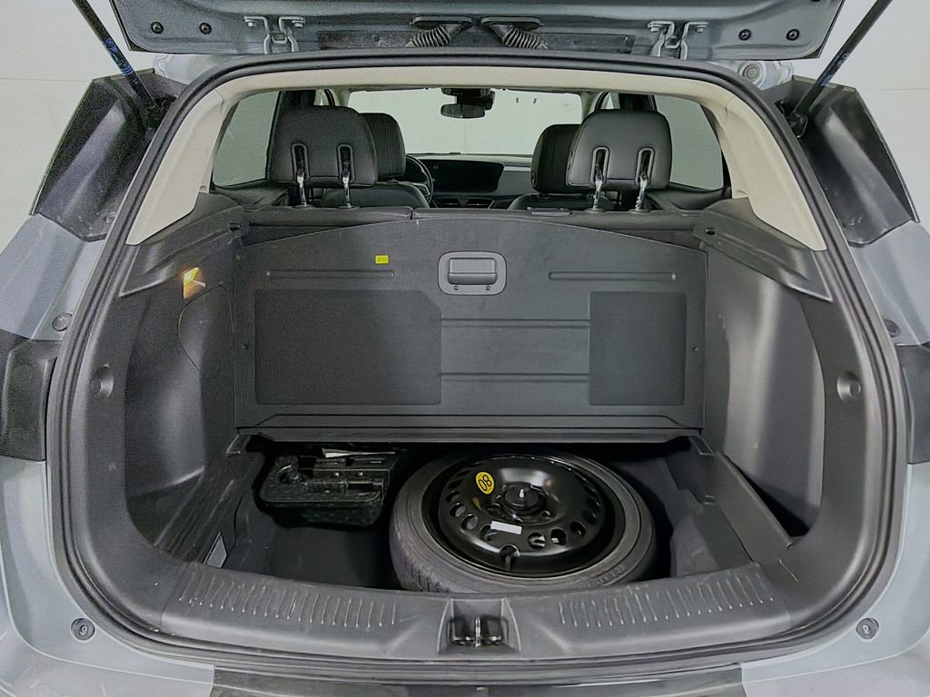 Used 2024 Buick Encore GX Sport Touring image 25