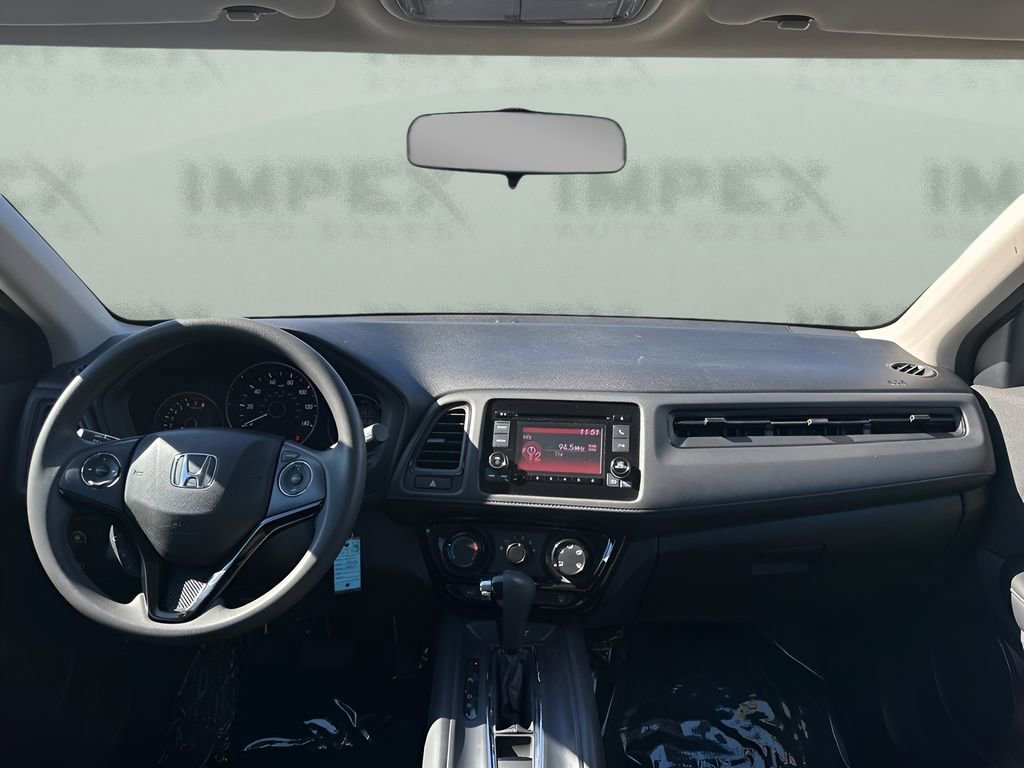 Used 2022 Honda HR-V LX image 11