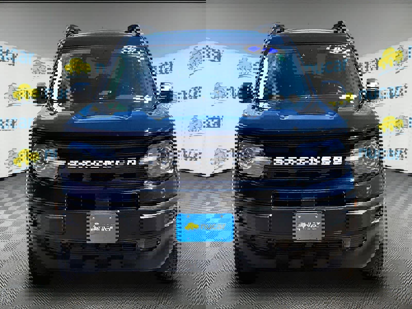 Used 2022 Ford Bronco Sport Outer Banks w/ Tech Package AWD/4WD image 2