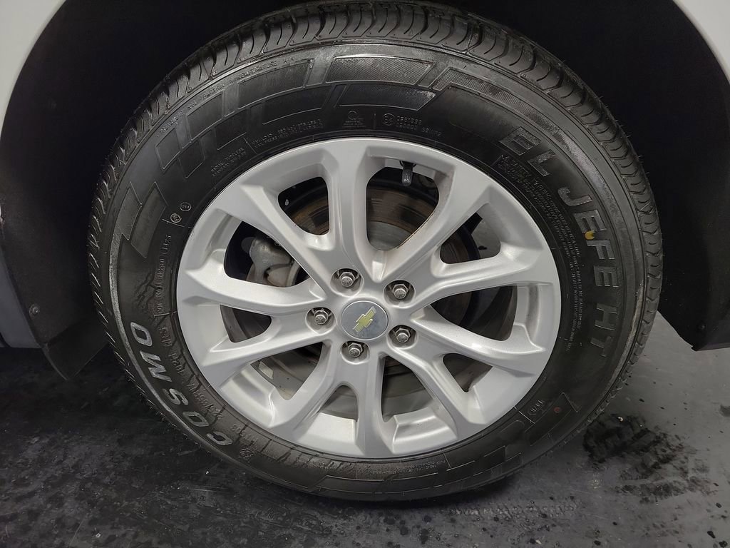 Used 2019 Chevrolet Equinox LT image 11