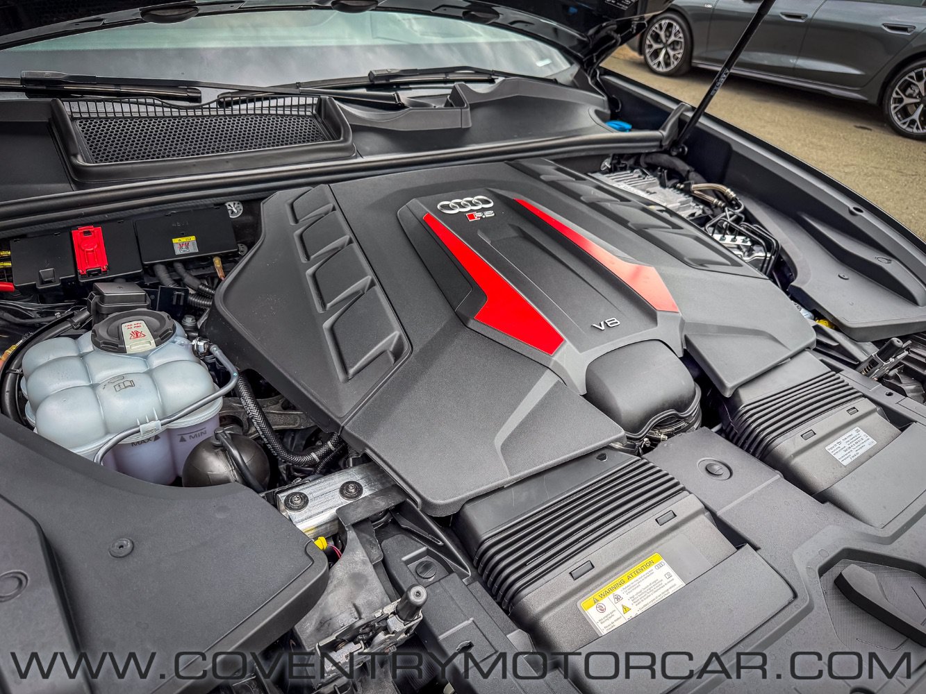 Used 2024 Audi RS Q8 AWD/4WD image 17