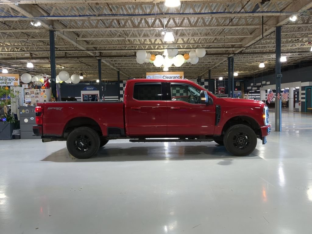Used 2024 Ford F250 XLT w/ XLT Premium Package image 5