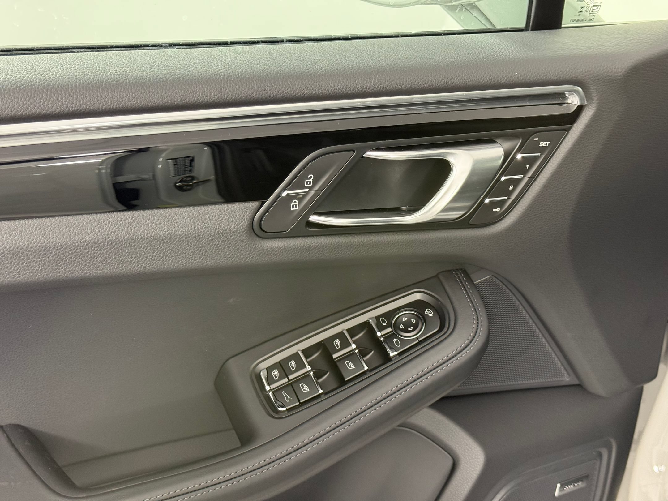 New 2026 Porsche Macan S AWD/4WD image 28